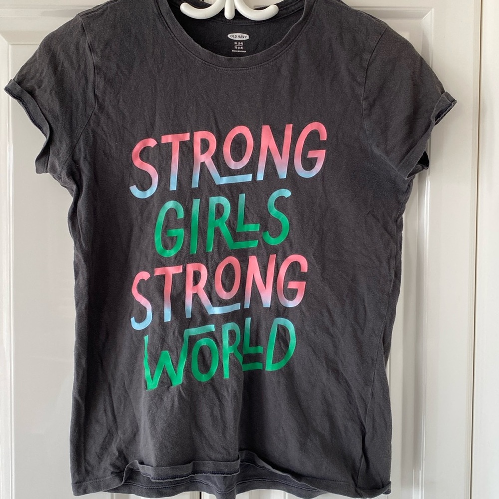 Old Navy Girl t-shirt short sleep slogan “Strong Girls Strong World” size XL